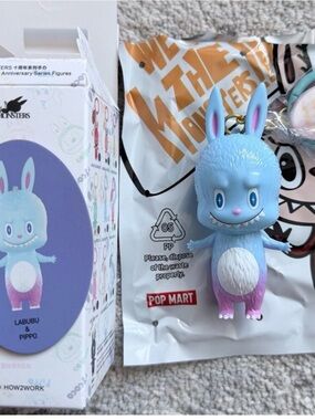 Pop Mart Labubu & Pippo 10th Anniversary